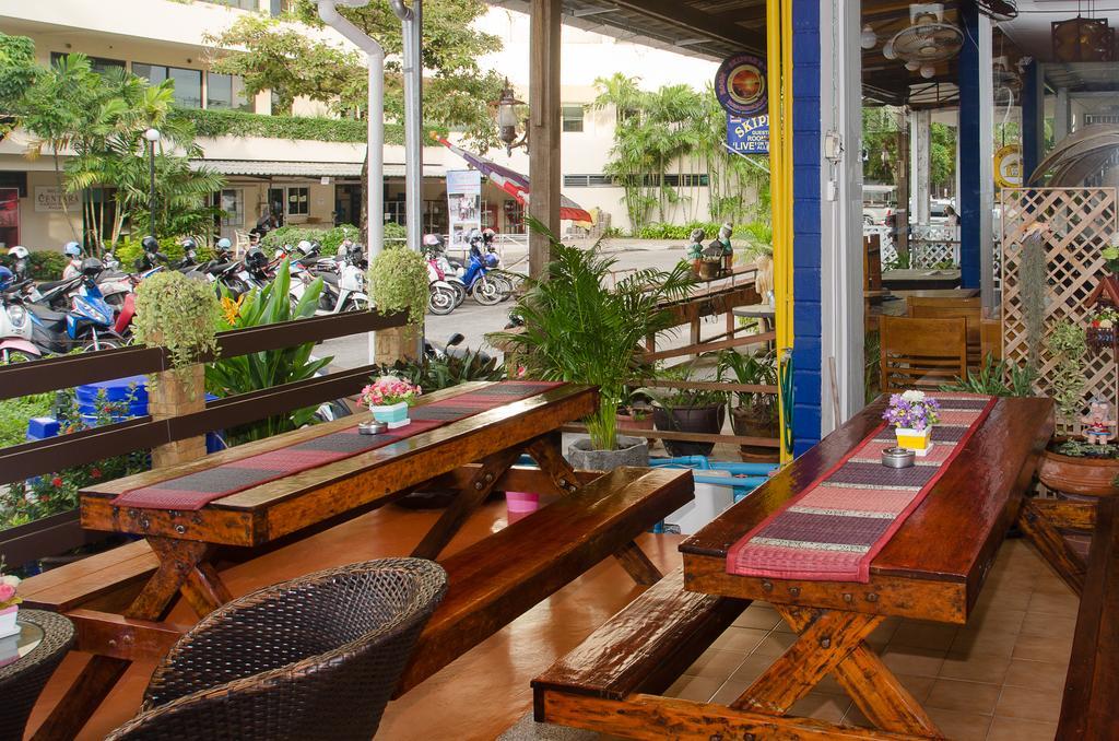 Allstar Guesthouse Karon エクステリア 写真