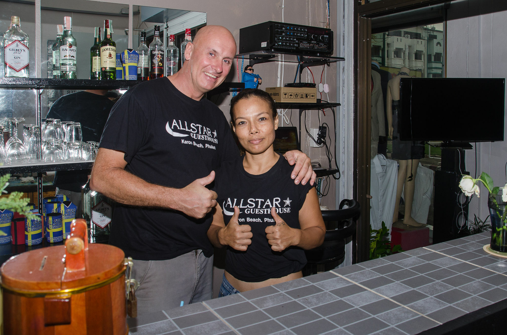 Allstar Guesthouse Karon エクステリア 写真