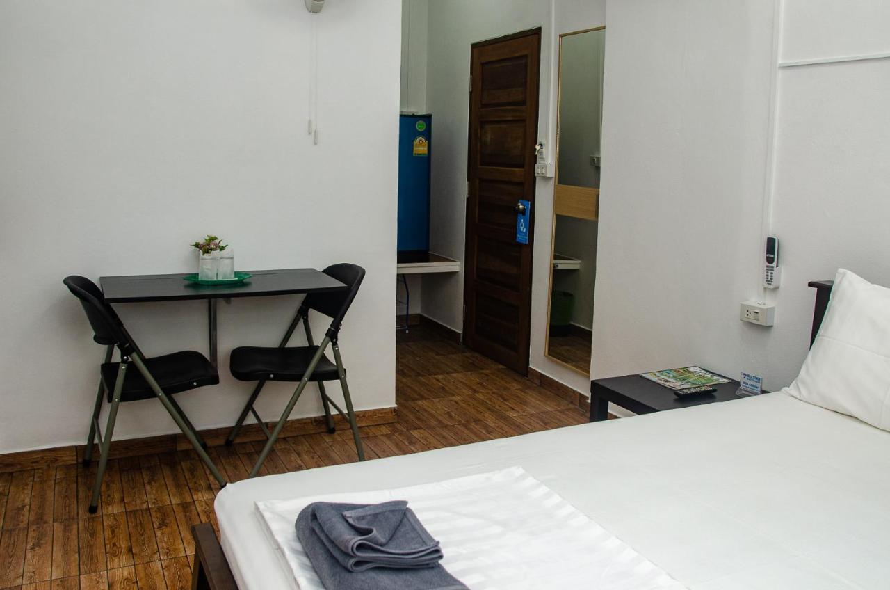 Allstar Guesthouse Karon エクステリア 写真